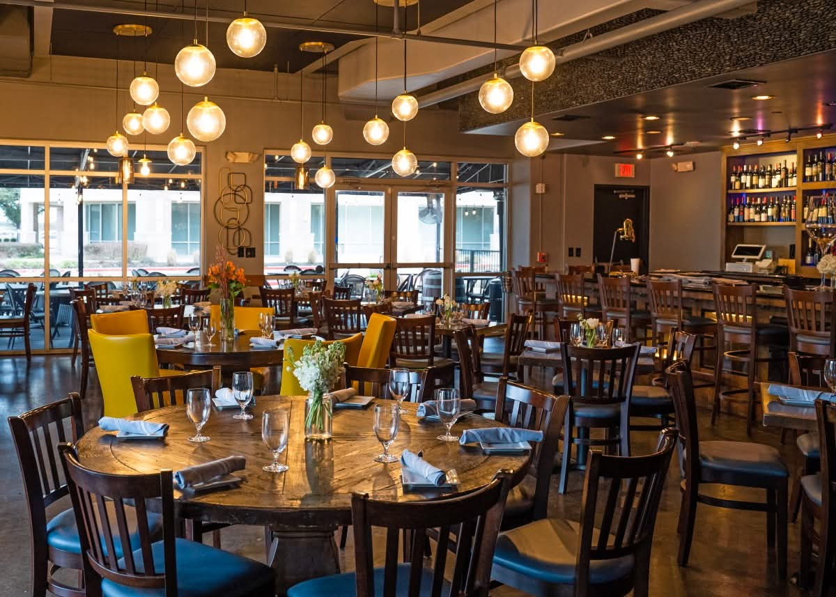 The dining room at D'Vine Wine Bar in Cypress, Texas